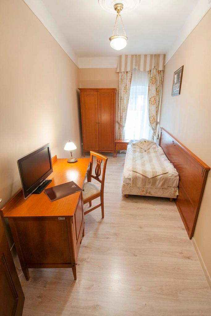 Zdroj Wojciech Aparthotel Lądek-Zdrój Exteriör bild
